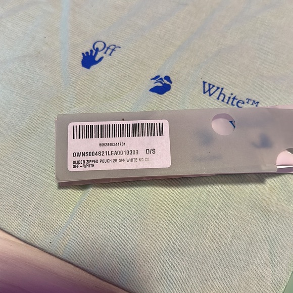 Off-white slider zipper pouch - Picture 7 of 7